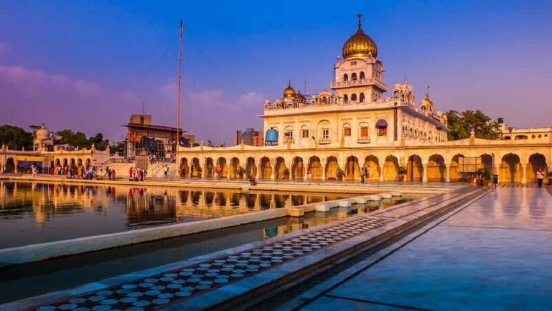 Delhi: Gurudwara Bangla Sahib Tour with Langar Meal - Exploring Delhi’s Spiritual Heart: Gurudwara Bangla Sahib Tour