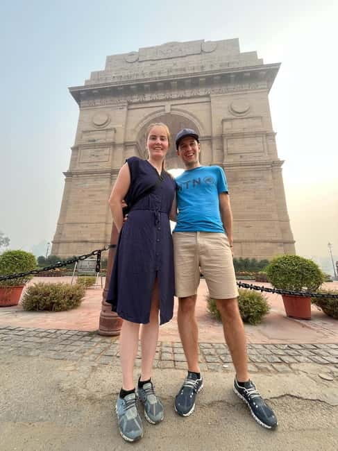 Delhi: Half Day Sacred Heart Cathedral, Lunch & India Gate - Key Points