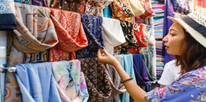 Delhi Hidden Shopping & Crafts Experience with Local Guide - A Deep Dive into the Itinerary