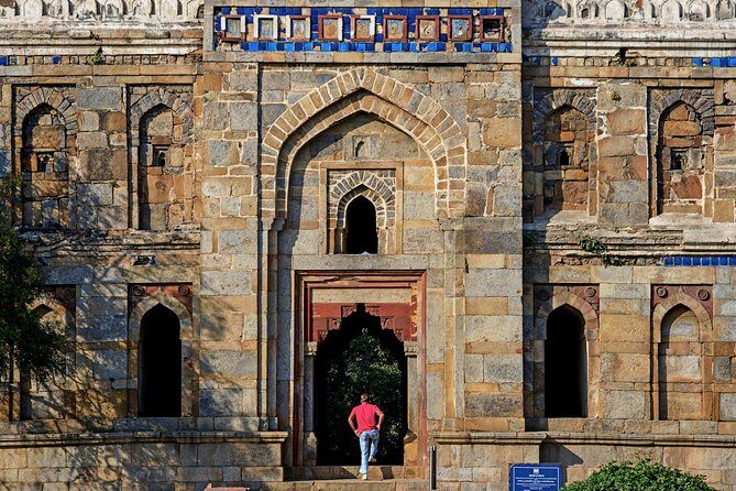 Delhi historical Gardens & Ruins - The Itinerary in Detail