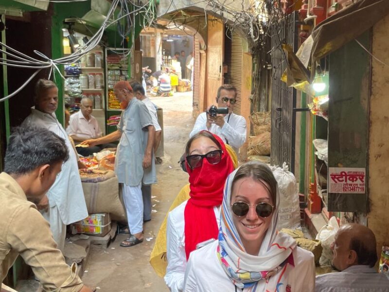 Delhi in a day : Explore the culture of the city - FAQ