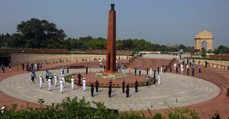 Delhi: India Gate & National War Memorial Walking Tour - Delhi: India Gate & National War Memorial Walking Tour — An In-Depth Look