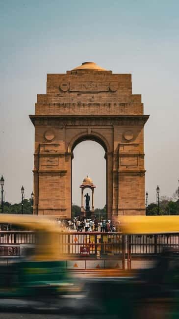 Delhi: India Gate & National War Memorial Walking Tour - Key Points