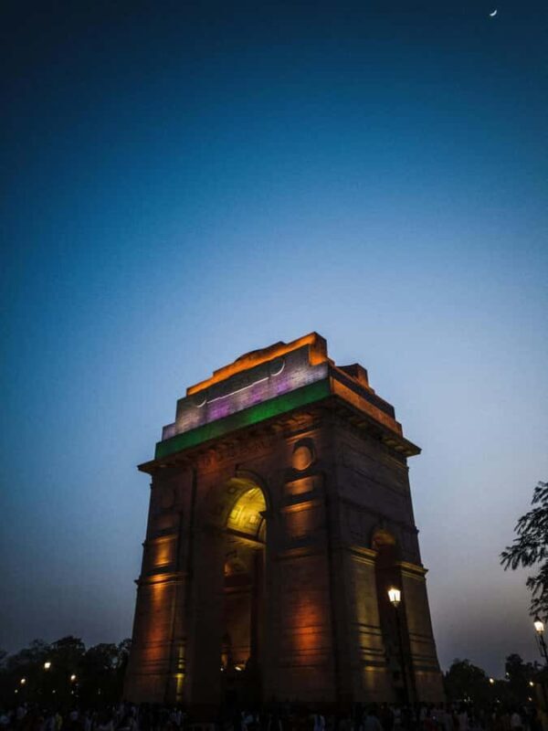 Delhi: Night Tour with India Gate and Connaught Place - Who Should Consider This Tour?