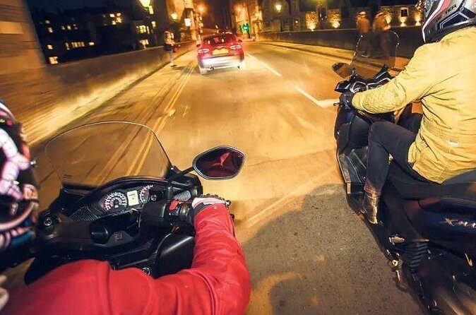 Delhi Nightlife On Bullet Motorbike Tour with Pick Up - FAQ