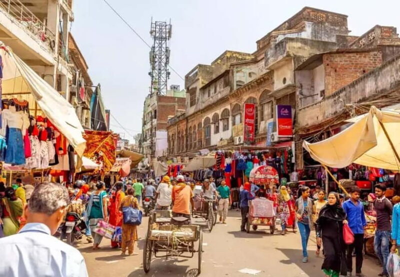 Delhi: Old and New Delhi City Private Guided Day Tour by car - Final Thoughts