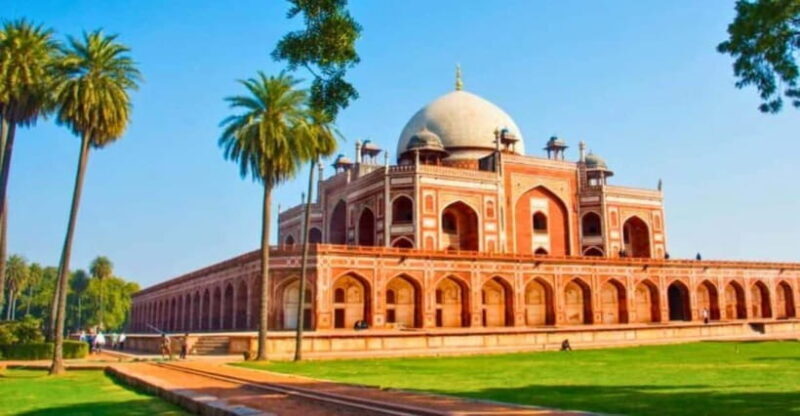 Delhi: Old and New Delhi Private City Tour by Car - Key Points
