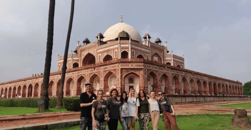 Delhi: Old And New Delhi Private Full Day & Half Day Tour - Key Points