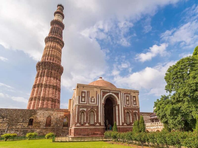 Delhi: Old and New Delhi Private Full or Half-Day Tour - The Logistics of the Tour