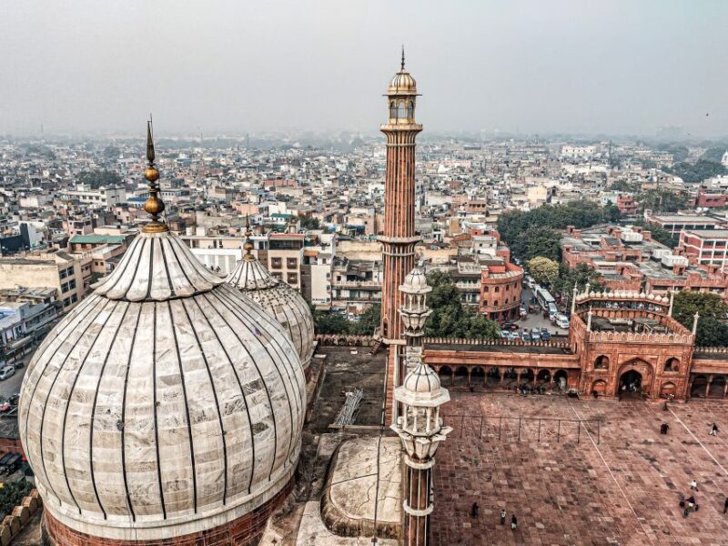 Delhi: Old and New Delhi Private Sightseeing Tour - Key Points
