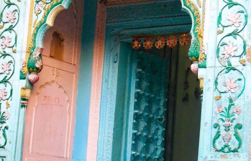 Delhi: Old Delhi, Akshardham Temple, and Light Show Tour - Who Is This Tour Best For?