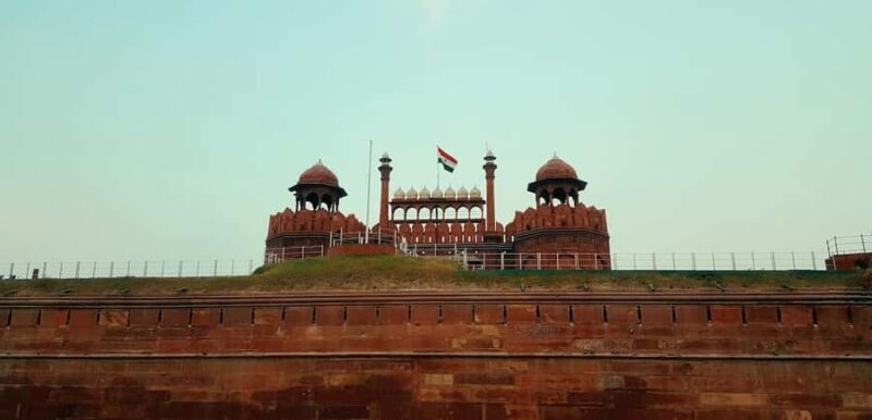 Delhi : Old & New Delhi Full-Day Tour with Guide & Lunch - Key Points
