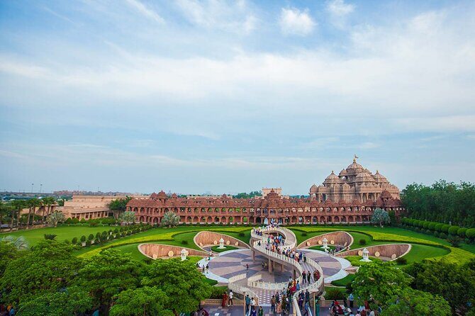 Delhi: Old & New Delhi Full or Half Day Tour - The Sum Up