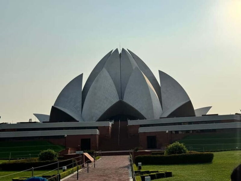 Delhi: Private City Tour with Lotus and Akshardham Temple - A Closer Look at the Itinerary and Experience