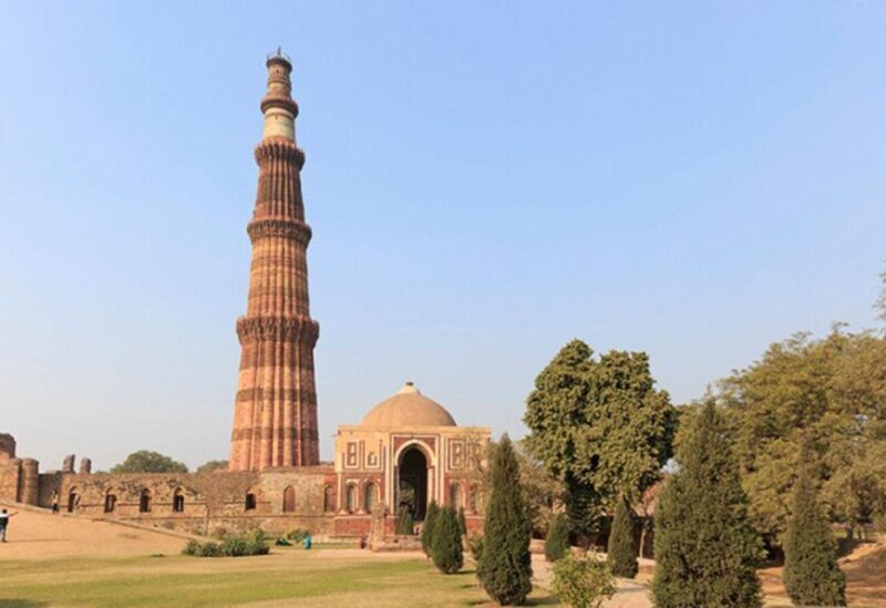 Delhi: Private Day Trip To Old & New Delhi - Key Points  