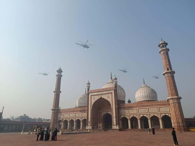 Delhi: Private Full-Day City Tour Old & New Delhi Experience - A Culinary and Cultural Expedition Through Delhi
