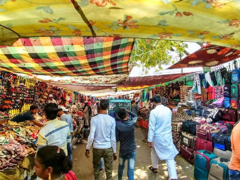 Delhi: Private Half-Day Guided Shopping Tour with Pickup - The Experience from a Traveler’s Perspective