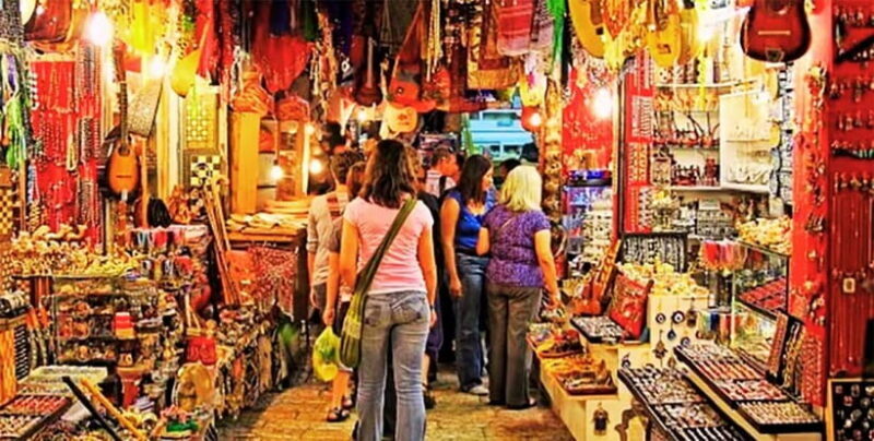 Delhi: Private Shopping Tour with a Local Guide and Transfer - FAQs