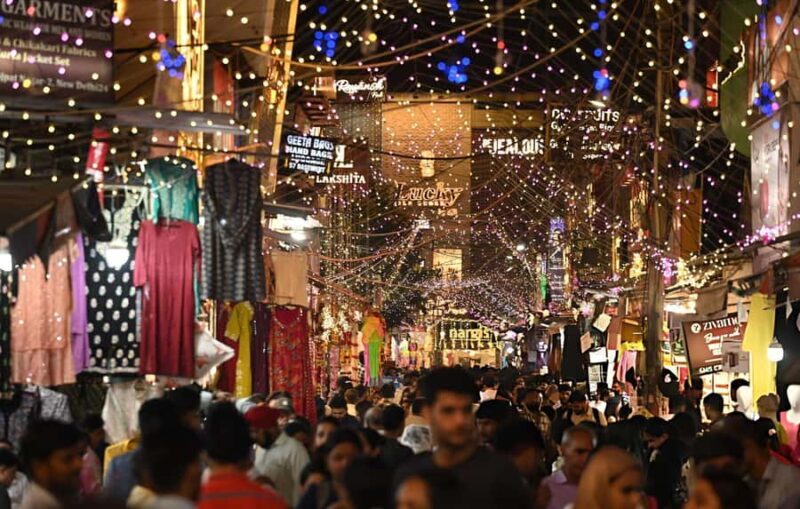 Delhi: Private Shopping Tour with Car and Driver - Why This Tour Works