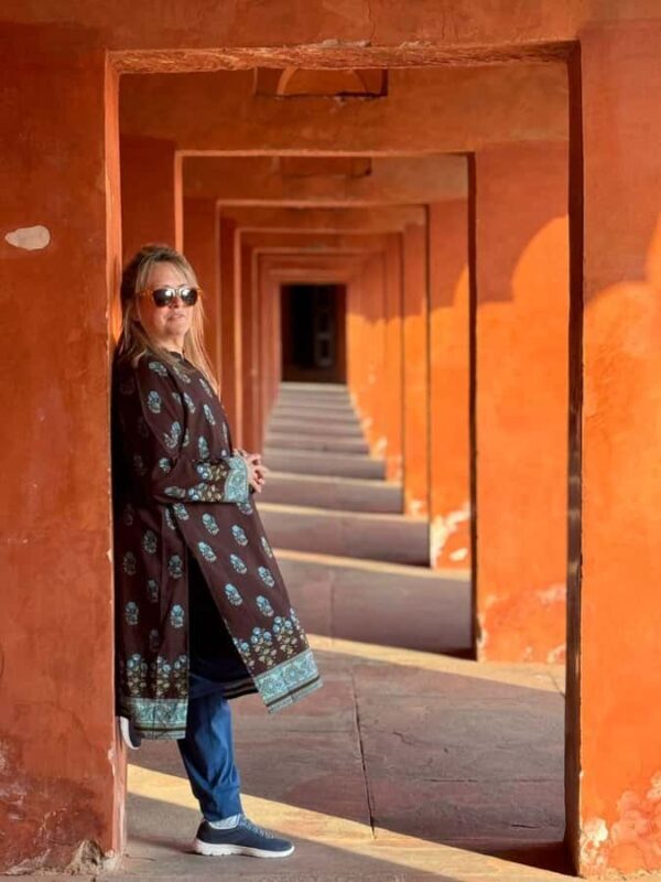 Delhi: Private Taj Mahal & Agra Day Trip with 5* Lunch - The Journey Begins: Comfort and Convenience from Delhi