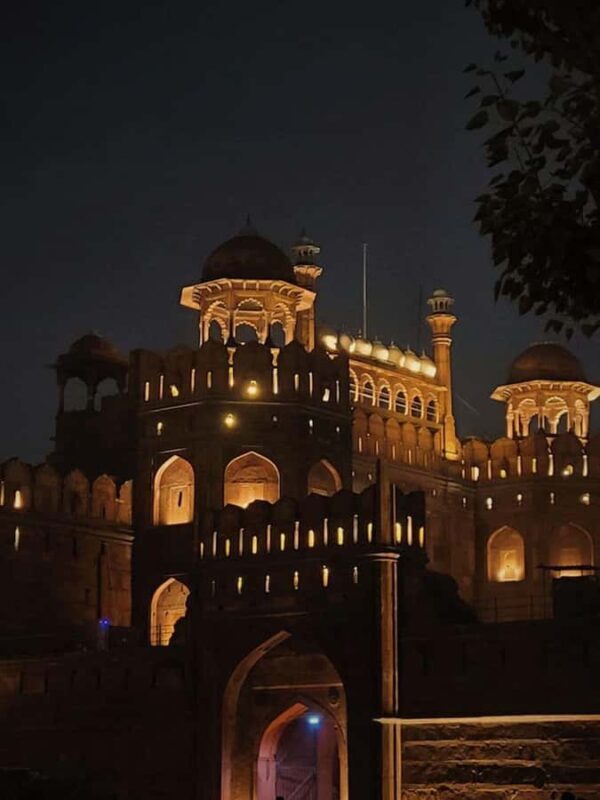 Delhi: Red Fort Light and Sound Show at Night with Transfer - Final Thoughts