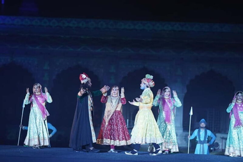 Delhi: Red Fort Light and Sound Show Guided Tour - Final Thoughts: Who Will Love This Tour?