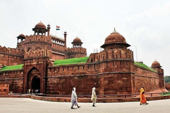 Delhi Rickshaw Tour: Explore Old Delhi Hertiage by Cycle Rickshaw - A Closer Look at the Old Delhi Rickshaw Tour