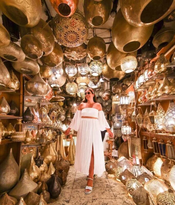 Delhi Shopping Tour: Navigate the Bazaars with a Local Pro - Exploring Delhi’s Market Scene