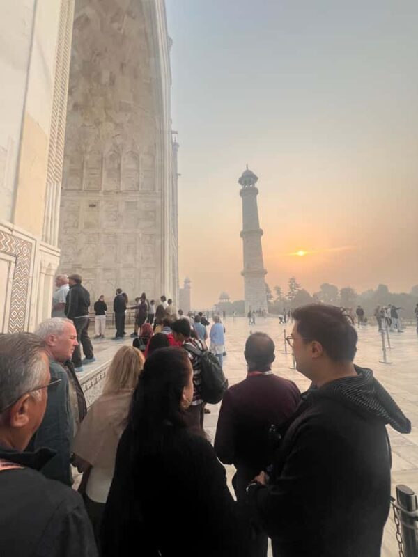 Delhi: Sunrise Taj Mahal & Elephant Rescue - All Inclusive - Introduction