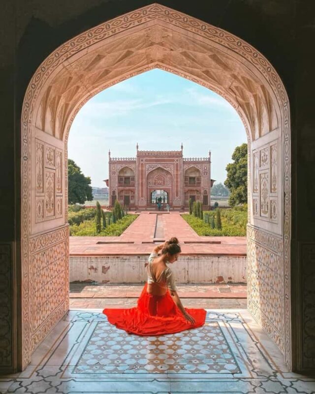 Delhi to Agra: Overnight Car Tour Including the Taj Mahal - Key Points