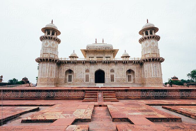 Delhi to Agra Private Day Trip with Sunrise Taj Mahal & Agra Fort - What to Expect From This Tour