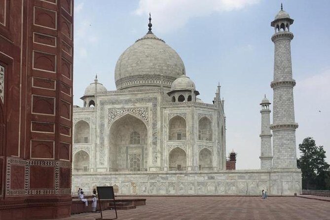 Delhi to Agra Private Day Trip with Sunrise Taj Mahal & Agra Fort - The Sum Up