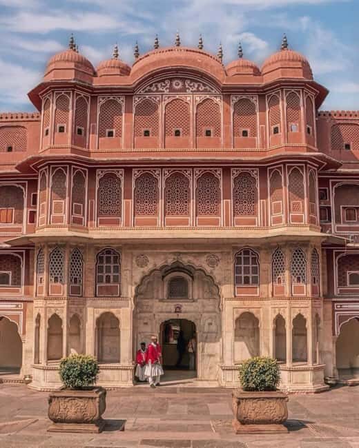 Delhi to Jaipur: Private Full-Day Guided City Highlights - An In-Depth Look at the Tour Experience