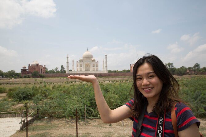 Delhi to Taj Mahal and Agra Fort Visit by SUV with Tickets - Key Points