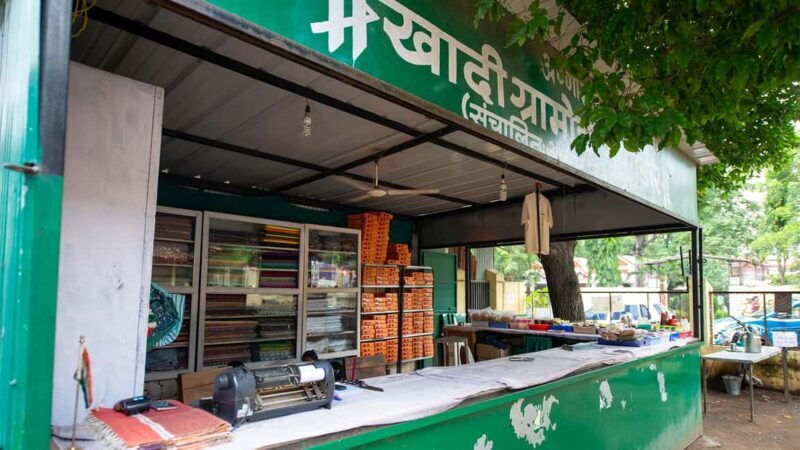 Delhi: Tracing the Path of India's Father of the Nation - FAQ