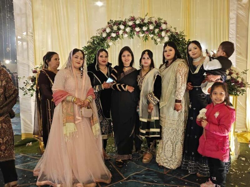 Delhi Wedding Culture Tour with Rituals, Attire & Markets - The Experience in Detail