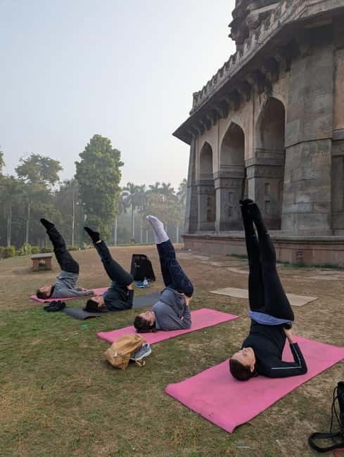 Delhi: Yoga in Lodhi Garden - Key Points
