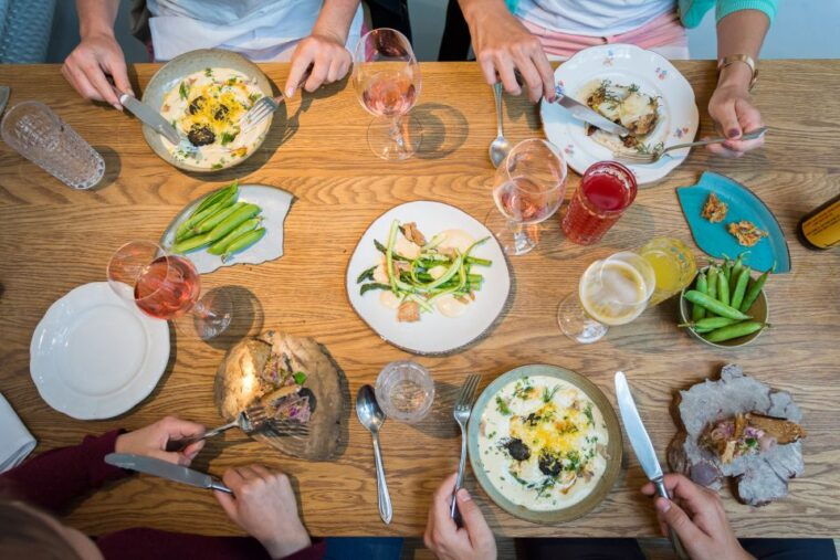 delicious-food-tour-by-prague-food-tour