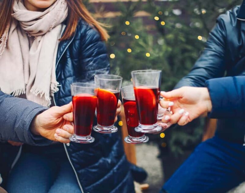 Delightful Advent tour: sparkling wine, cookies, and mulled wine in Würzburg - Exploring the Würzburg Advent Tour in Depth
