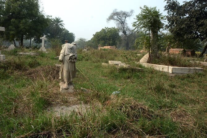 Dellhi Ghost forts & Horror spots - An In-Depth Look at the Tour Experience