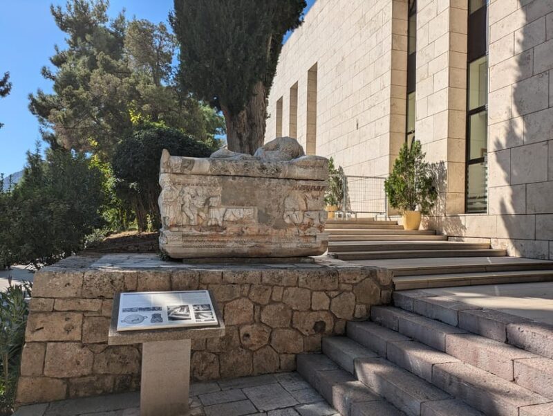 Delphi and Hosios Loukas Monastery: Private Tour from Athens - An in-depth look at what this tour offers