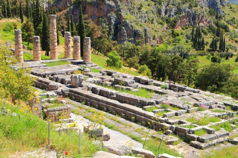 delphi-archaeological-site-museum-entry-ticket-audio-tour