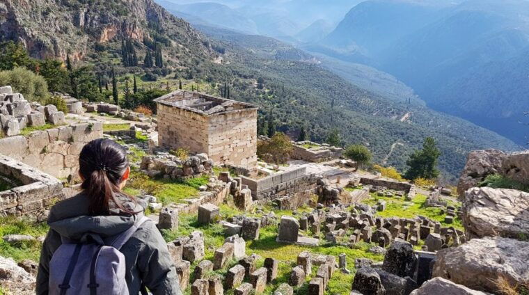 delphi-archaeological-site-museum-entry-ticket-audio-tour
