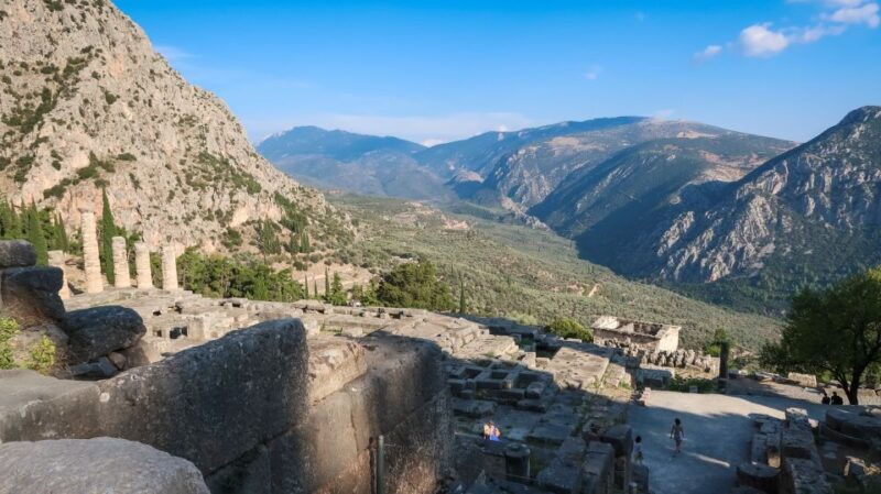 delphi-archaeological-site-museum-ticket-with-audio-tour