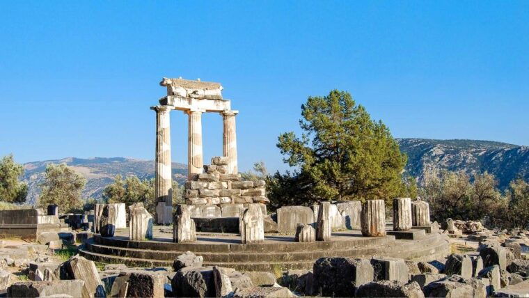 delphi-audiovisual-self-guided-tour-with-3d-models