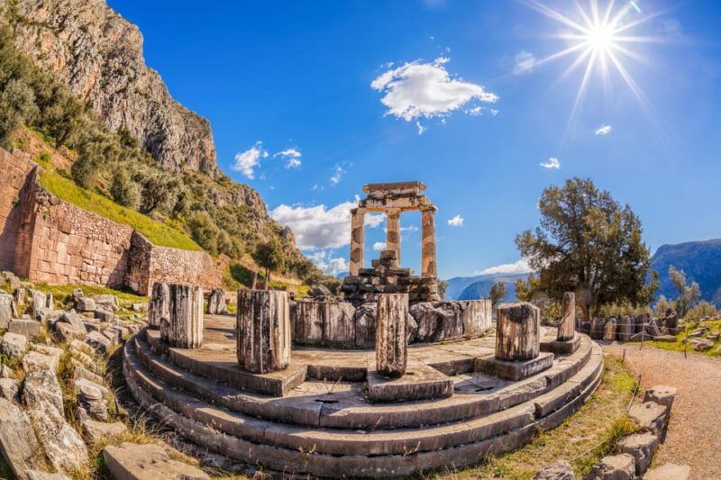 delphi-entry-ticket-virtual-reality-audio-guided-tour