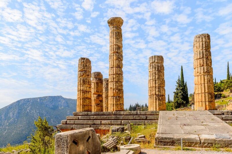 delphi-entry-ticket-virtual-reality-audio-guided-tour
