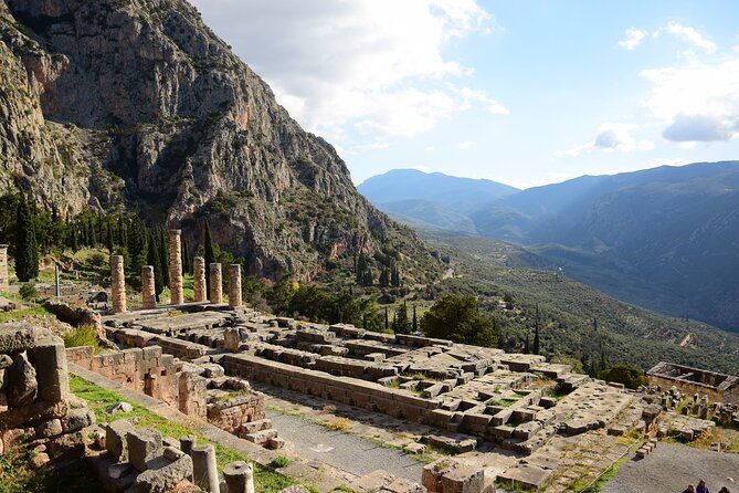 delphi-full-day-tour-luxury-private-tour