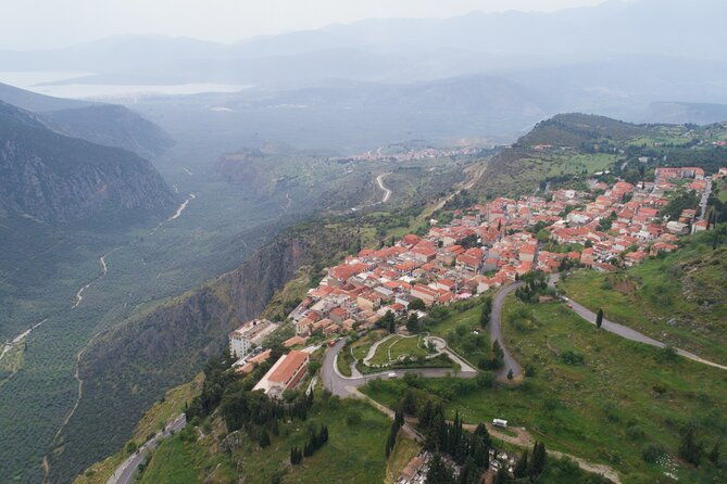 delphi-full-day-v-r-audio-guided-tour-with-entry-ticket