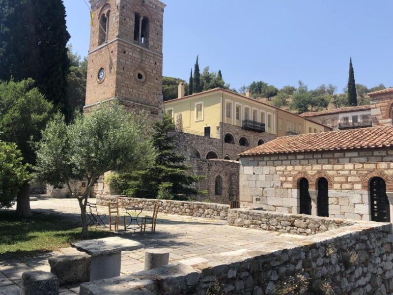 Delphi & Hosios Loukas Monastery Private Day Tour plus Lunch - A Closer Look at the Experience